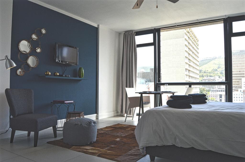 เออร์เบิน โอเอซิส แอท เดอะ โฟร์ซีซั่น Apartment เคปทาวน์ ภายนอก รูปภาพ