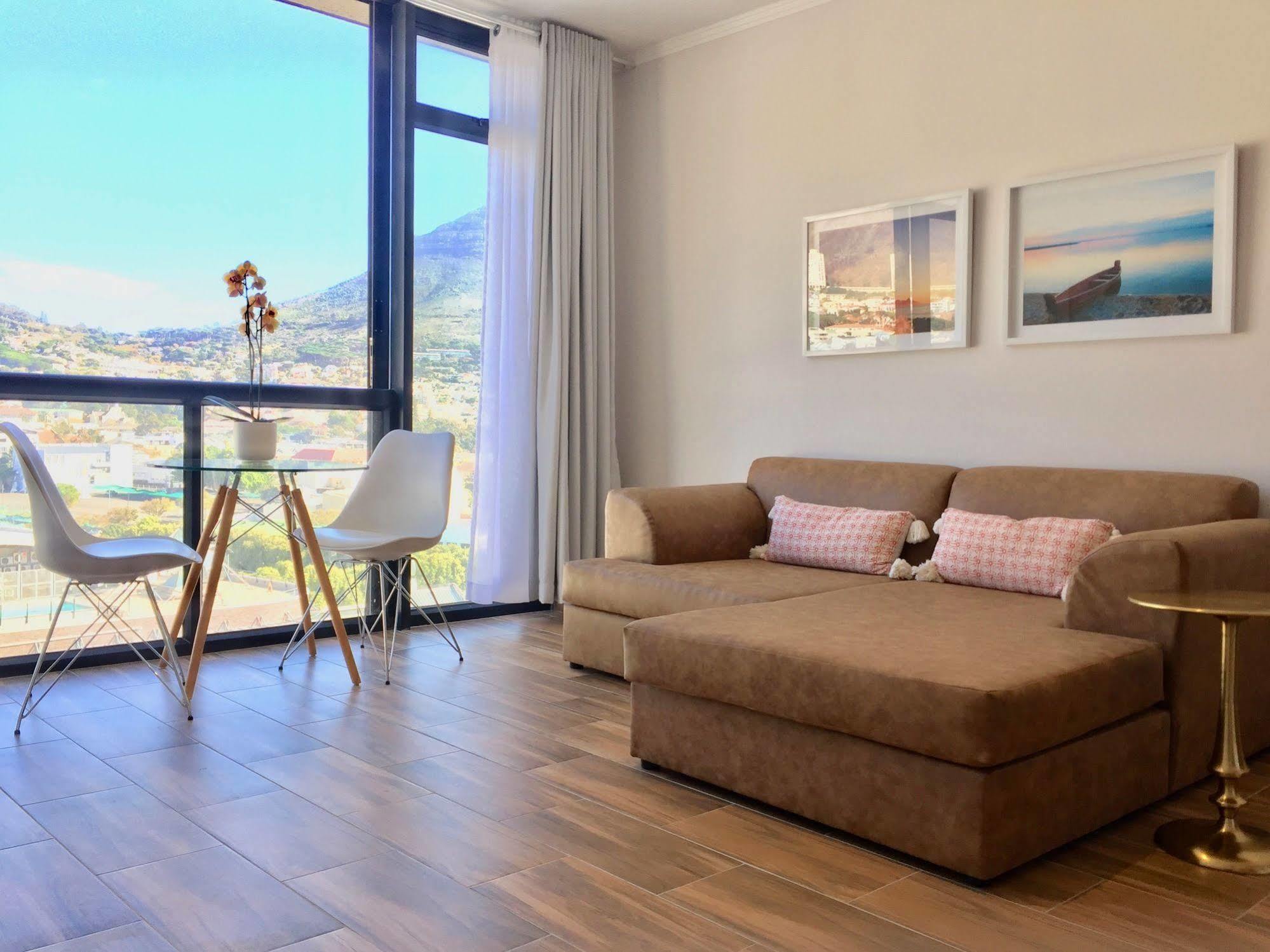 เออร์เบิน โอเอซิส แอท เดอะ โฟร์ซีซั่น Apartment เคปทาวน์ ภายนอก รูปภาพ
