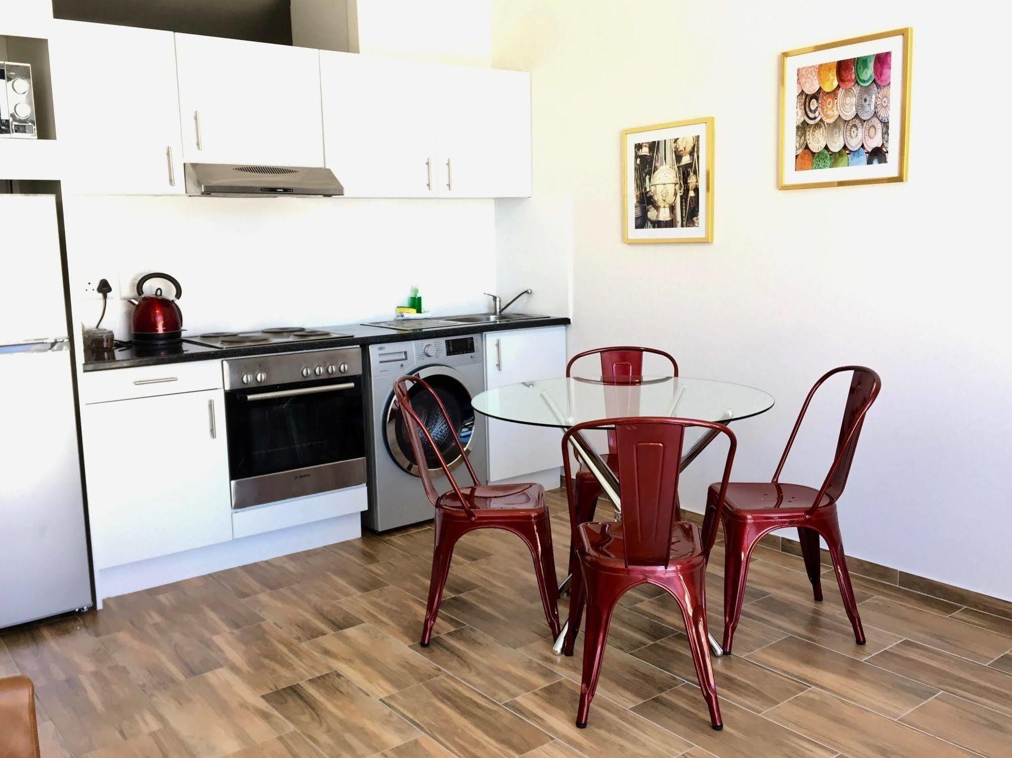 เออร์เบิน โอเอซิส แอท เดอะ โฟร์ซีซั่น Apartment เคปทาวน์ ภายนอก รูปภาพ